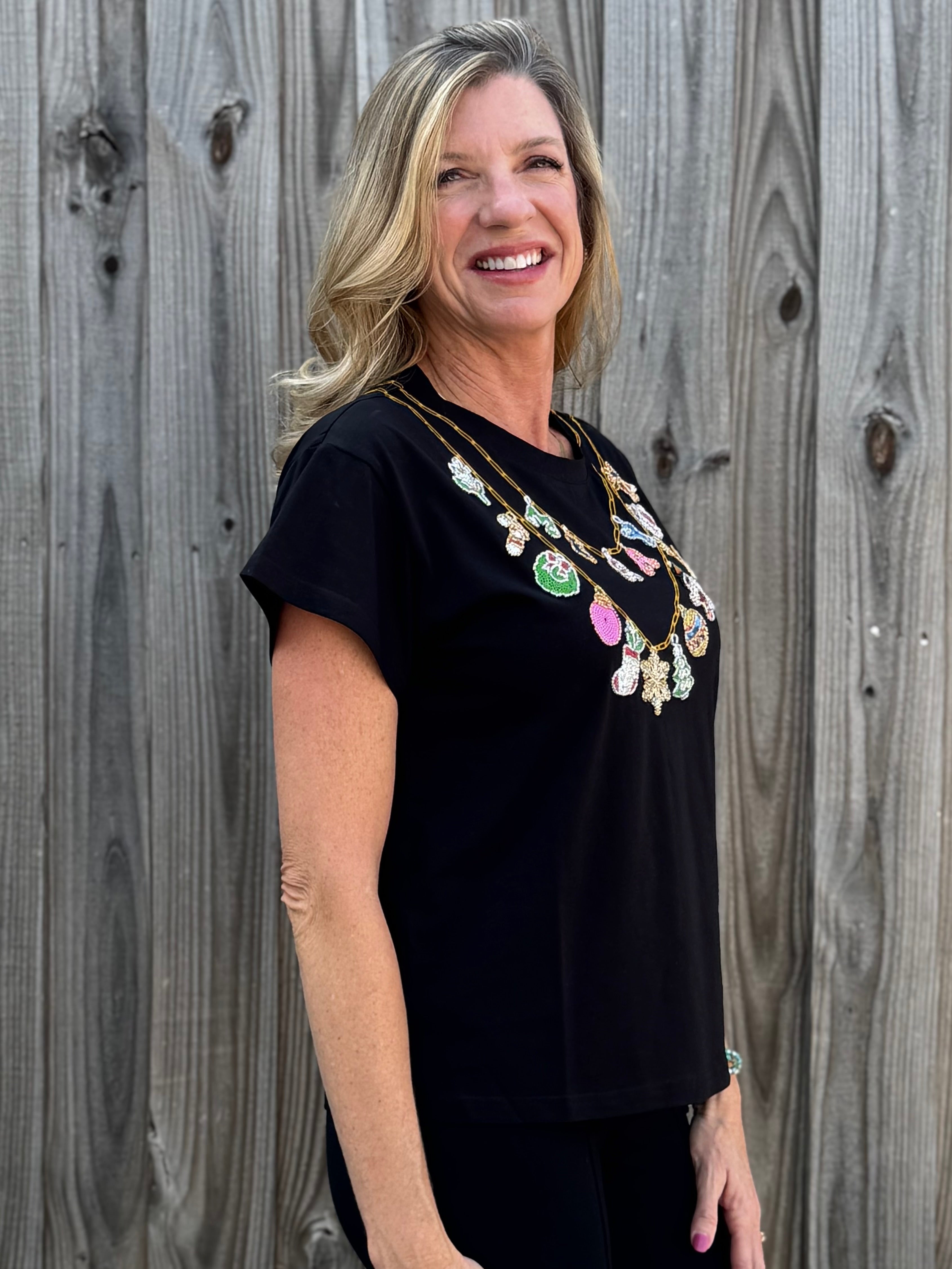 Queen of Sparkles Christmas Necklace Tee at ooh la la! in Grapevine TX 76051