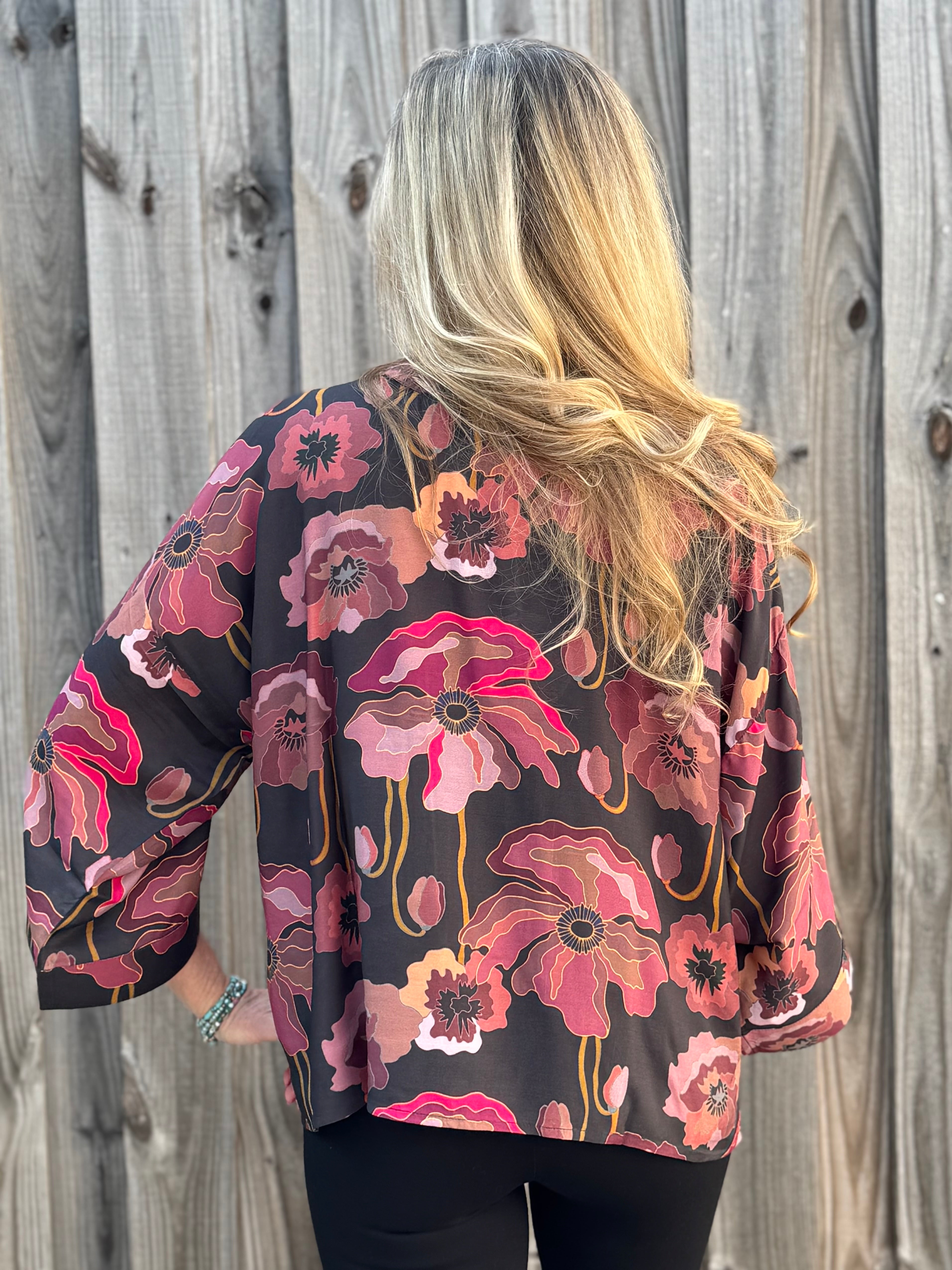 Fall Poppy Short Kimono at ooh la la! in Grapevine TX 76051
