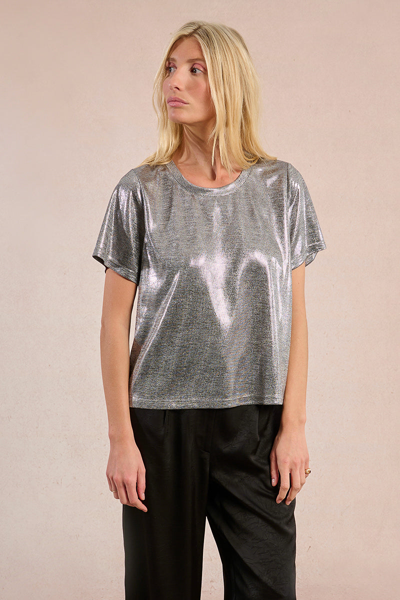 Molly Bracken Metallic Knit Tee in Silver at ooh la la! in Grapevine TX 76051