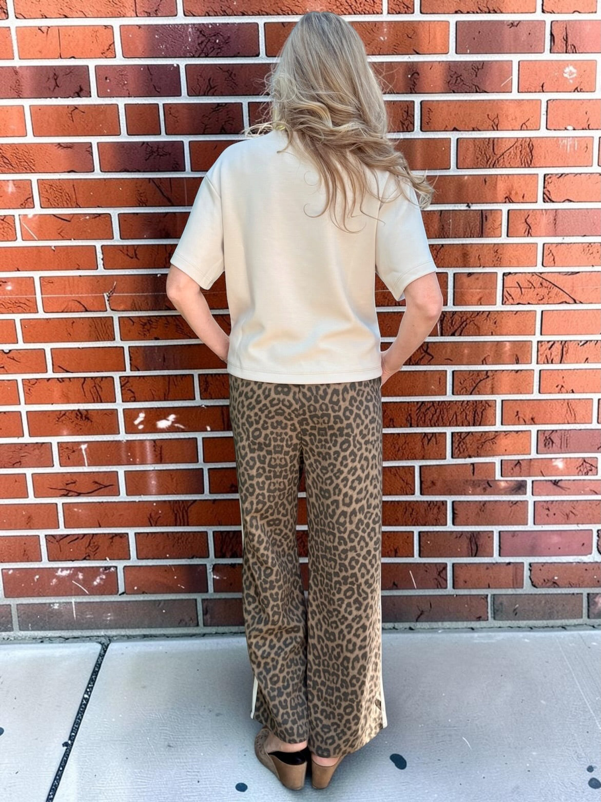 Mocha Leopard with Beige Racing Side Stripe Pant at ooh la la! in Grapevine TX 76051