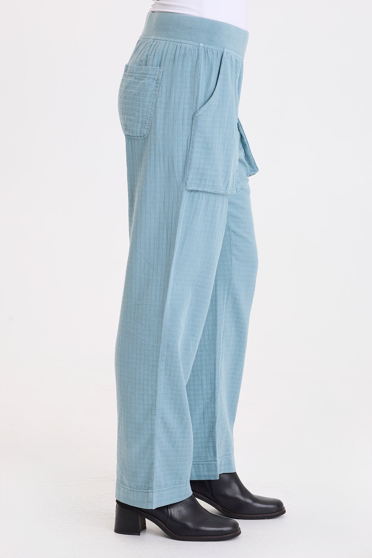 XCVI Robbie Basket-Weave Pant in Thunderclap Pigment teal with large cargo pockets at ooh la la! in Grapevine TX 76051