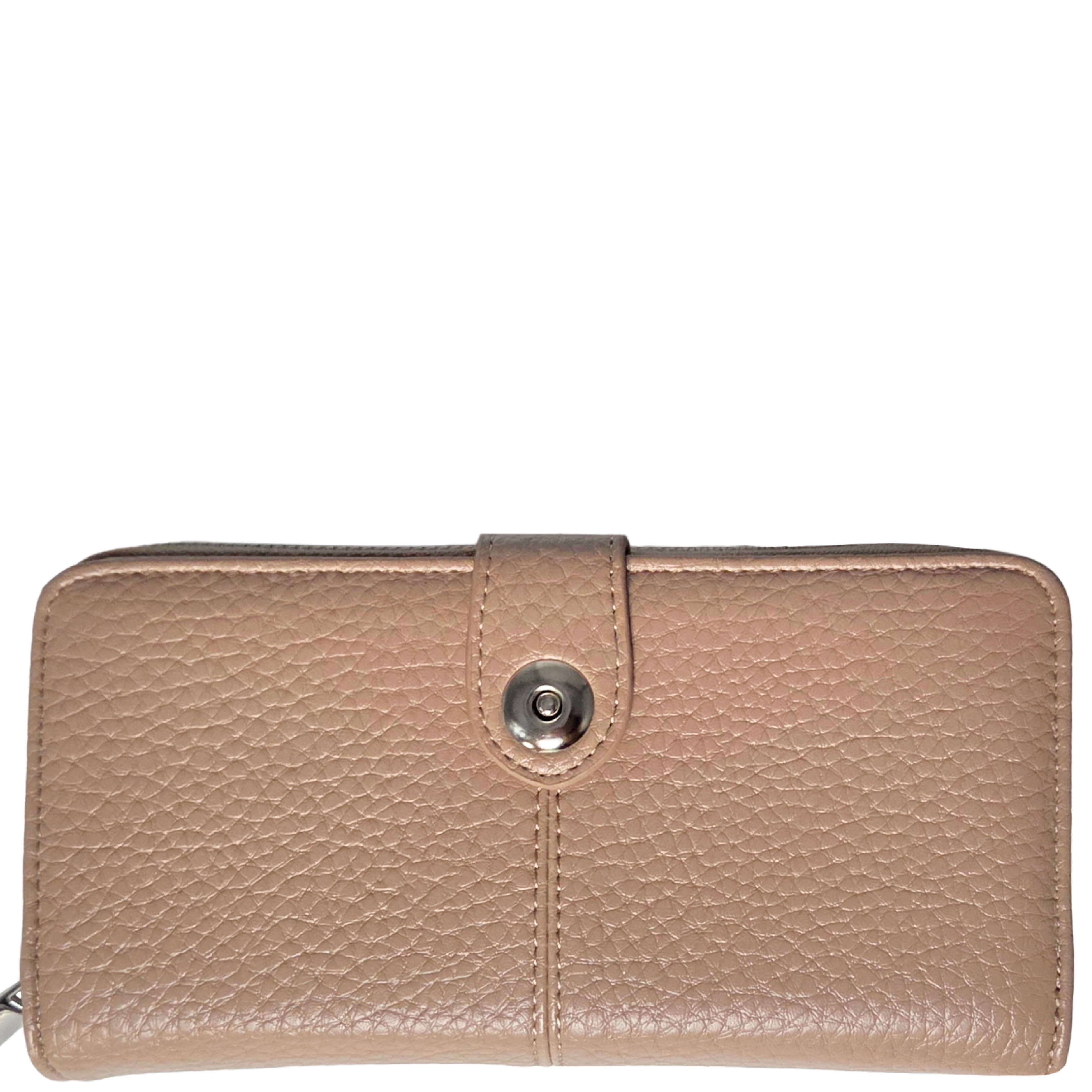 Eleanor Wallet in camel at ooh la la in Grapevine TX 76051