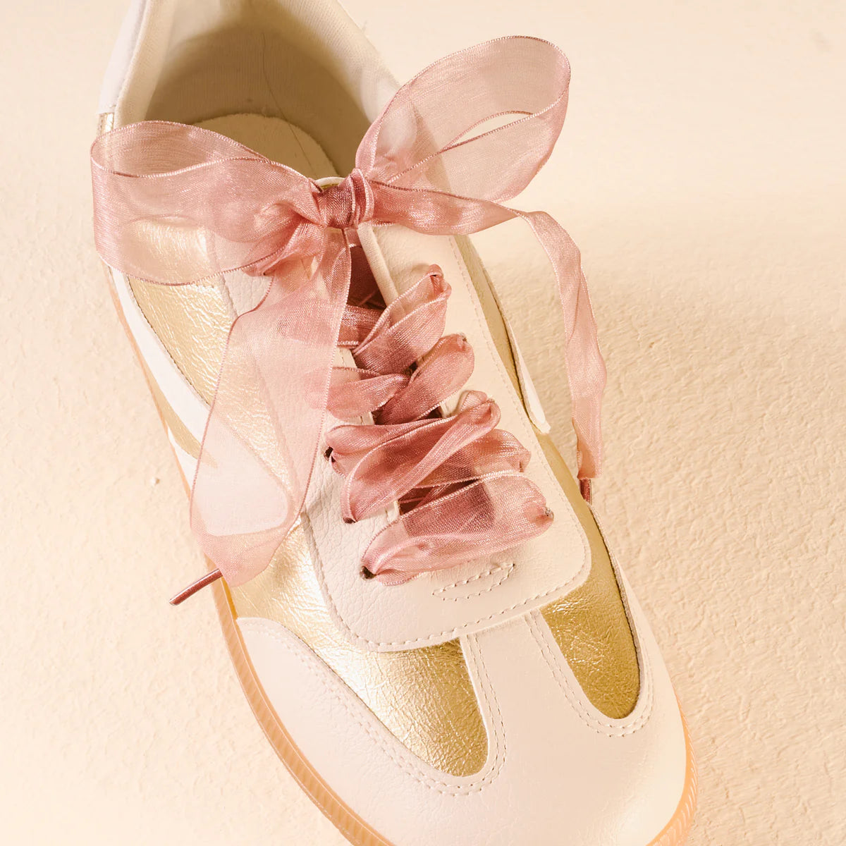 Step it Up Shoelaces in sheer rose at ooh la la! in Grapevine TX 76051