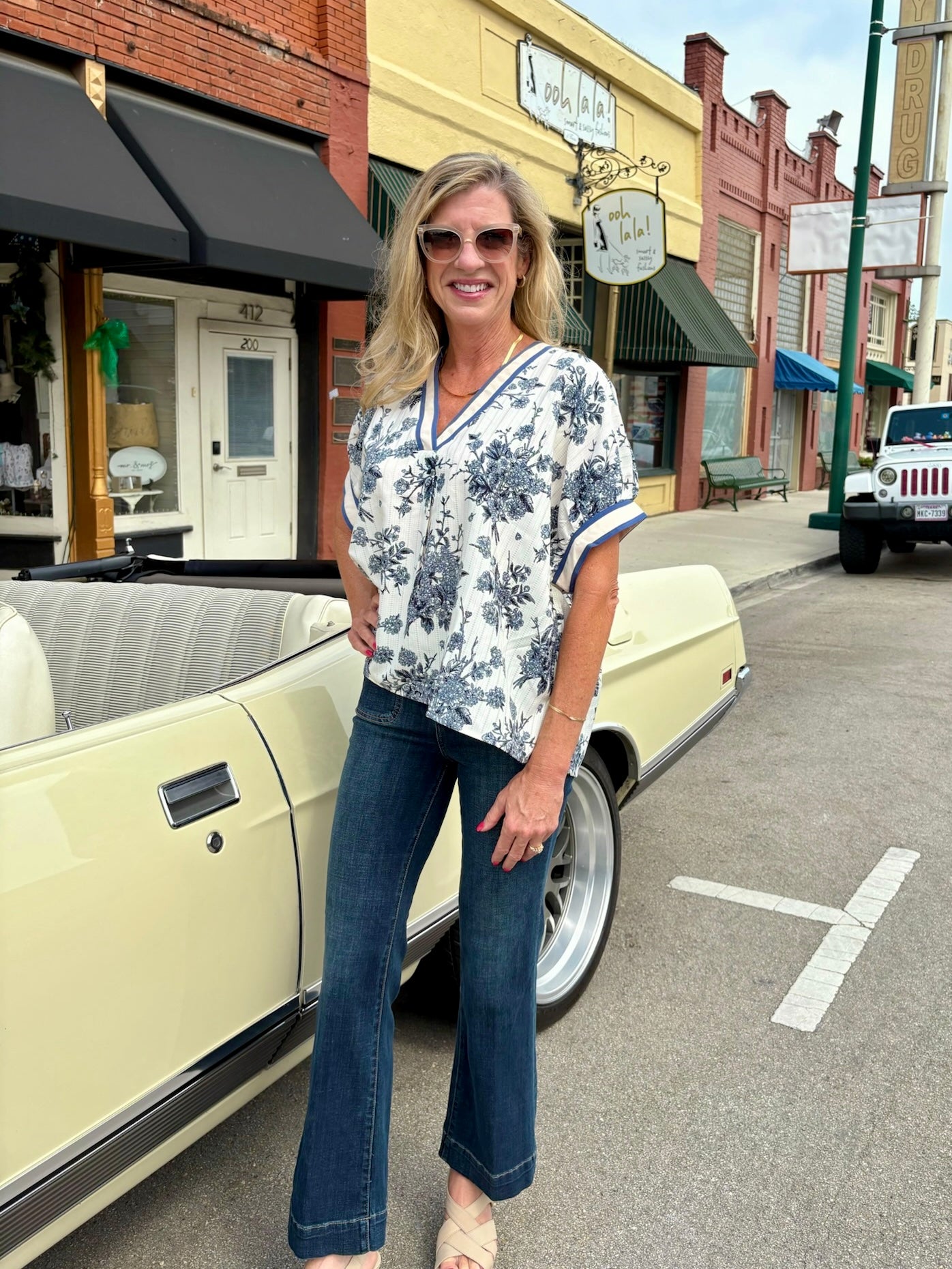 Floral Print Oversized Pullover Top and Liverpool Lucy Bootcut with Vintage Pocket Jeans at ooh la la! in Grapevine TX 76051