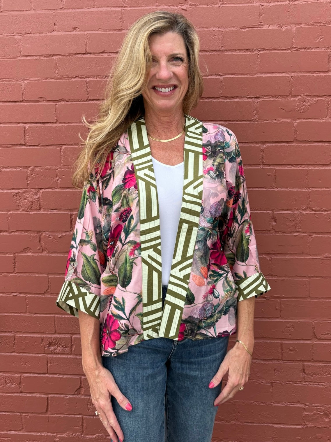 Winton and Waits KensGeo Short Kimono at ooh la la! in Grapevine TX 76051