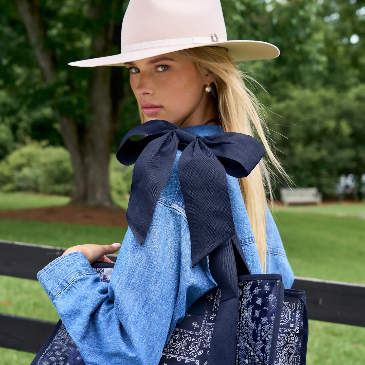 Navy Bandana Bow Jelly Tote with Phone Pouch at ooh la la! in Grapevine TX 76051