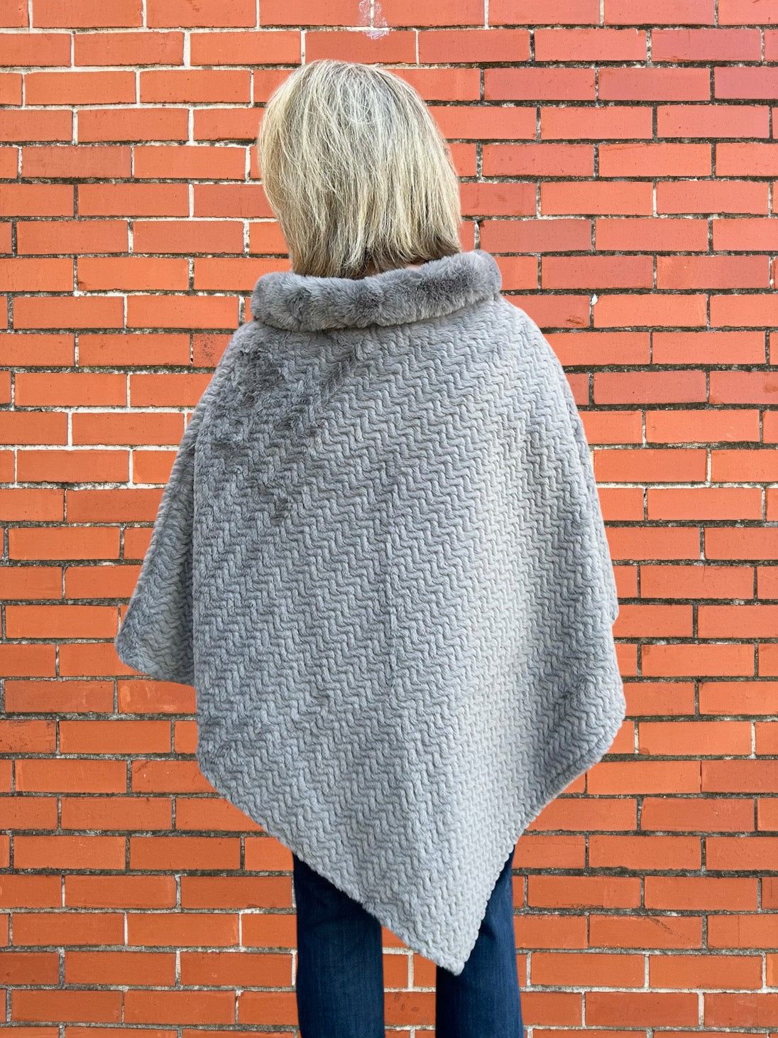 Textured Faux Fur Poncho in grey at ooh la la! in Grapevine TX 76051