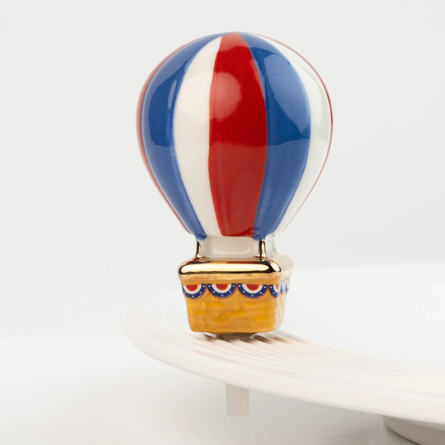 Nora Fleming Mini: Red White and Balloon (Hot Air Balloon) A452 at ooh la la! in Grapevine TX 76051
