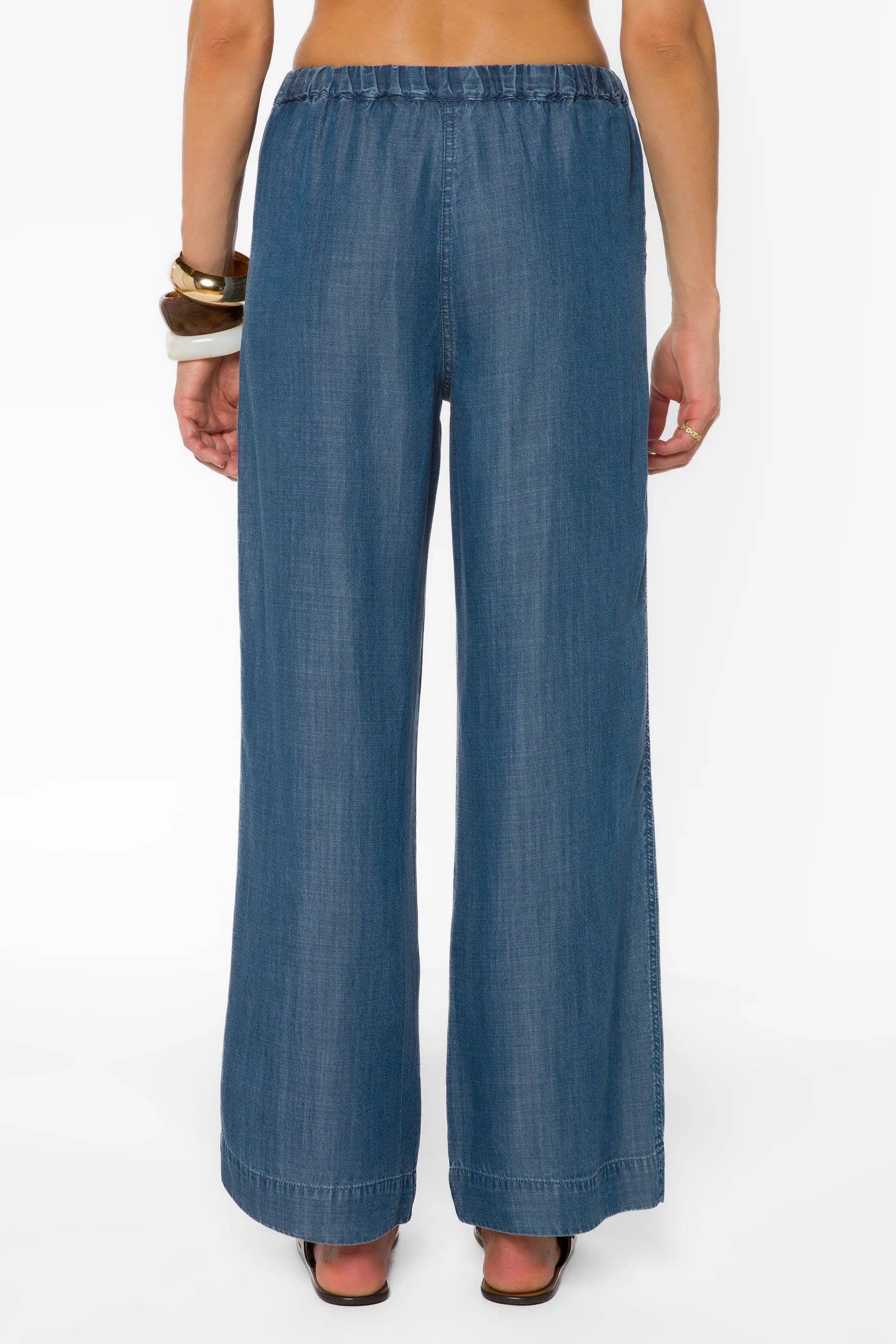 Velvet Heart Luxurious Aleah Calva Wide leg denim look Tencel Pants at ooh la la! in Grapevine TX 76051