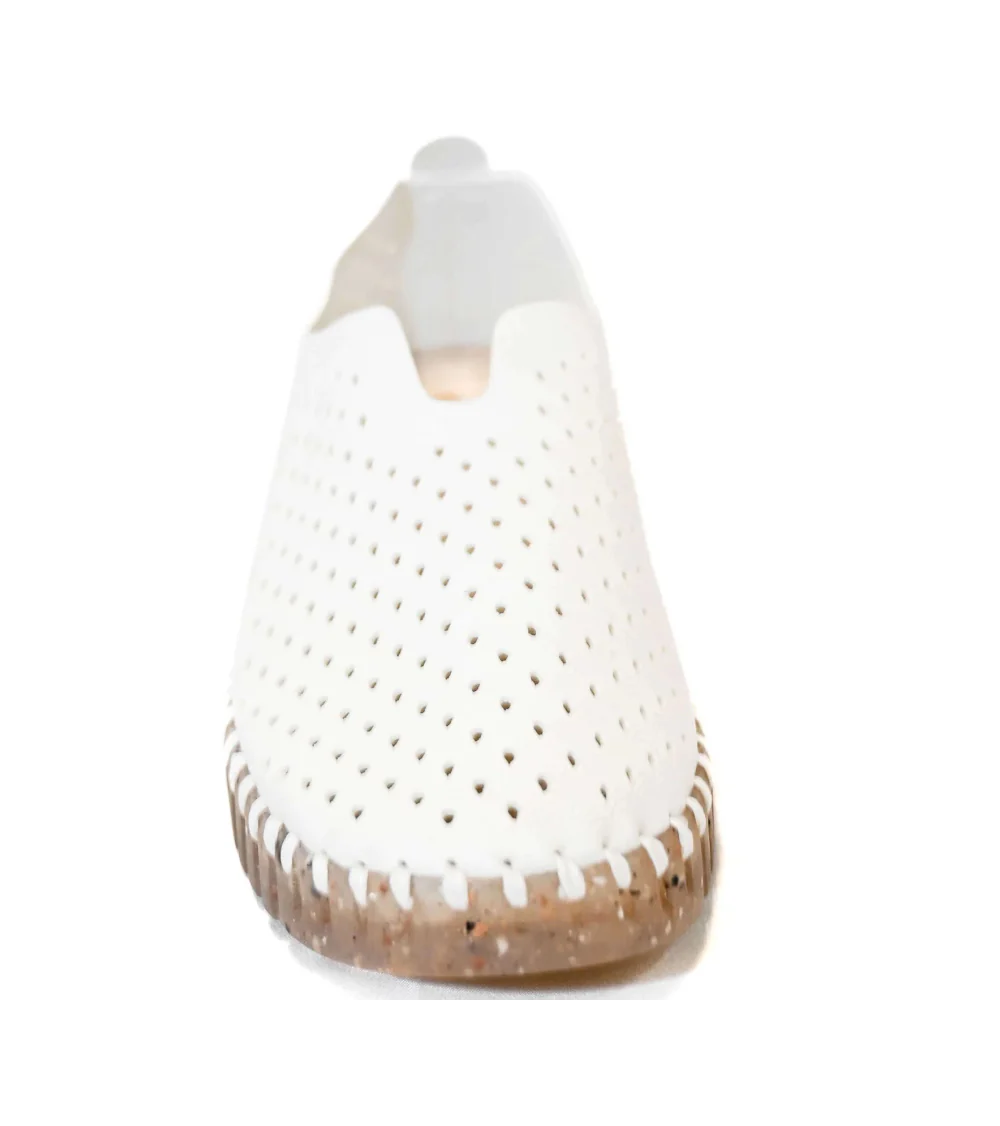 Ilse Jacobsen Fleck Sole Tulip 3072 Shoes in White at ooh la la! in Grapevine TX 76051