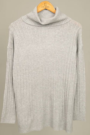 Drop Shoulder Ribbed Turtleneck Sweater in Grey at ooh la la! in Grapevine TX 76051