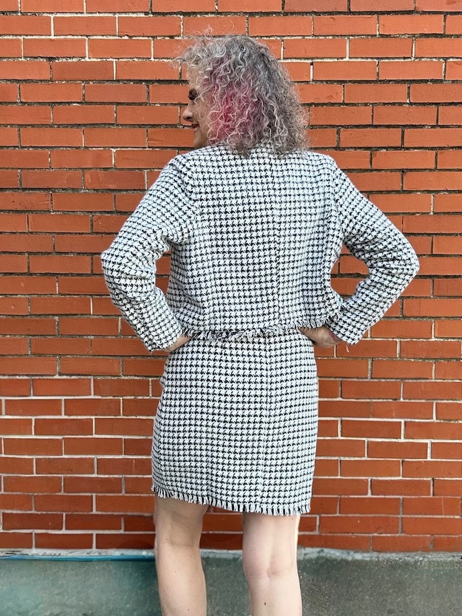 Molly Bracken Houndstooth Skirt at ooh la la! in Grapevine TX 76051