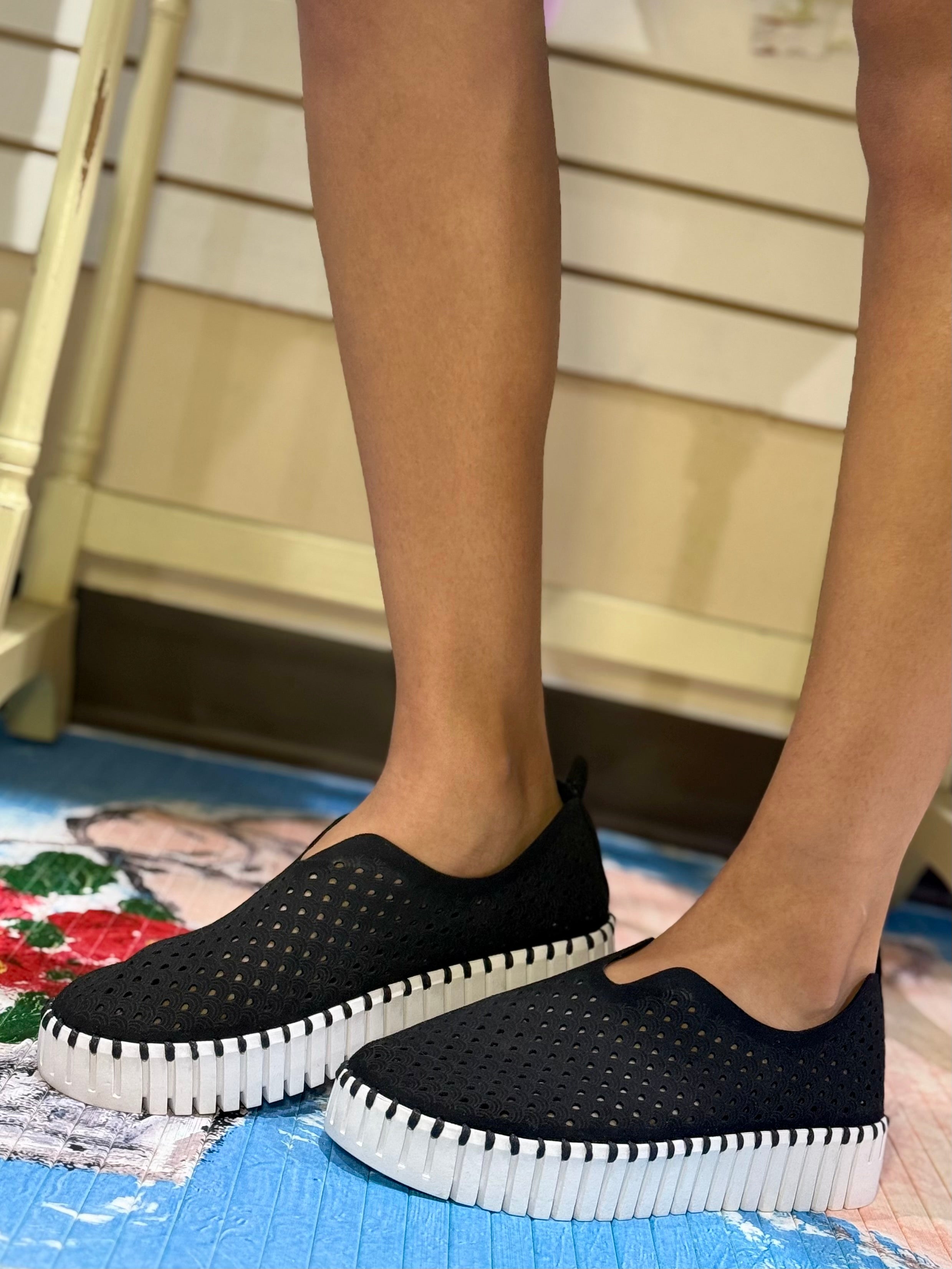 Ilse Jacobsen Tulip Platform Shoe in black at ooh la la! in Grapevine TX 76051