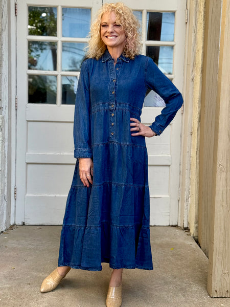 denim 24 7 maxi dress Denim 24/7 M 14/16 Blue/White Crinkle Maxi dress Made in India