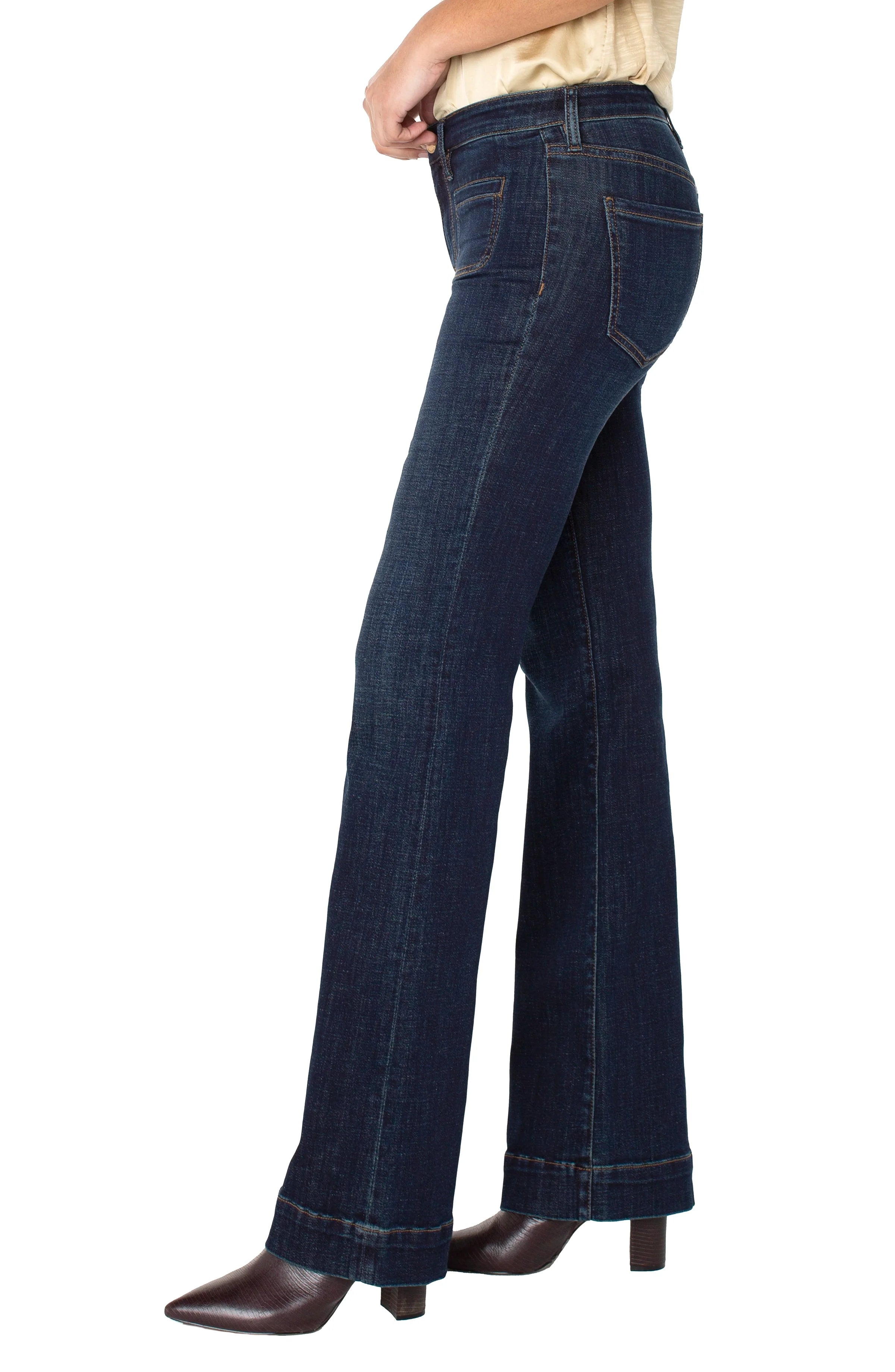 Liverpool Lucy Bootcut with Vintage Pocket Jeans in eastmoor at ooh la la! in Grapevine TX 76051