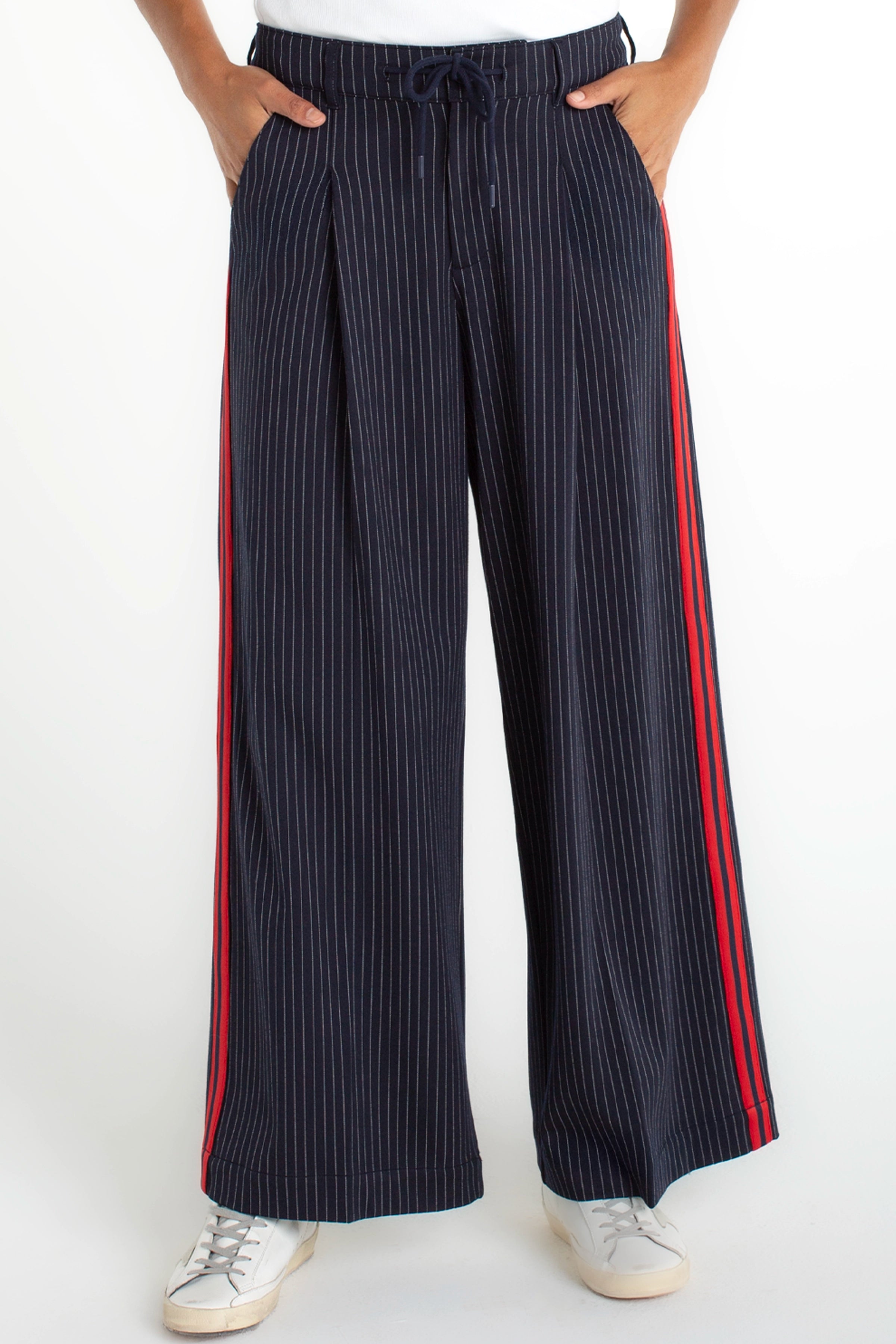 Liverpool Wide Leg Pleated Trouser With Side Stripe at Ooh La La! in Grapevine TX 76051