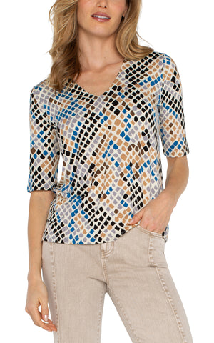 Liverpool Half Sleeve V-Neck Print Top in lapis snake multi at ooh la la in Grapevine TX 76051