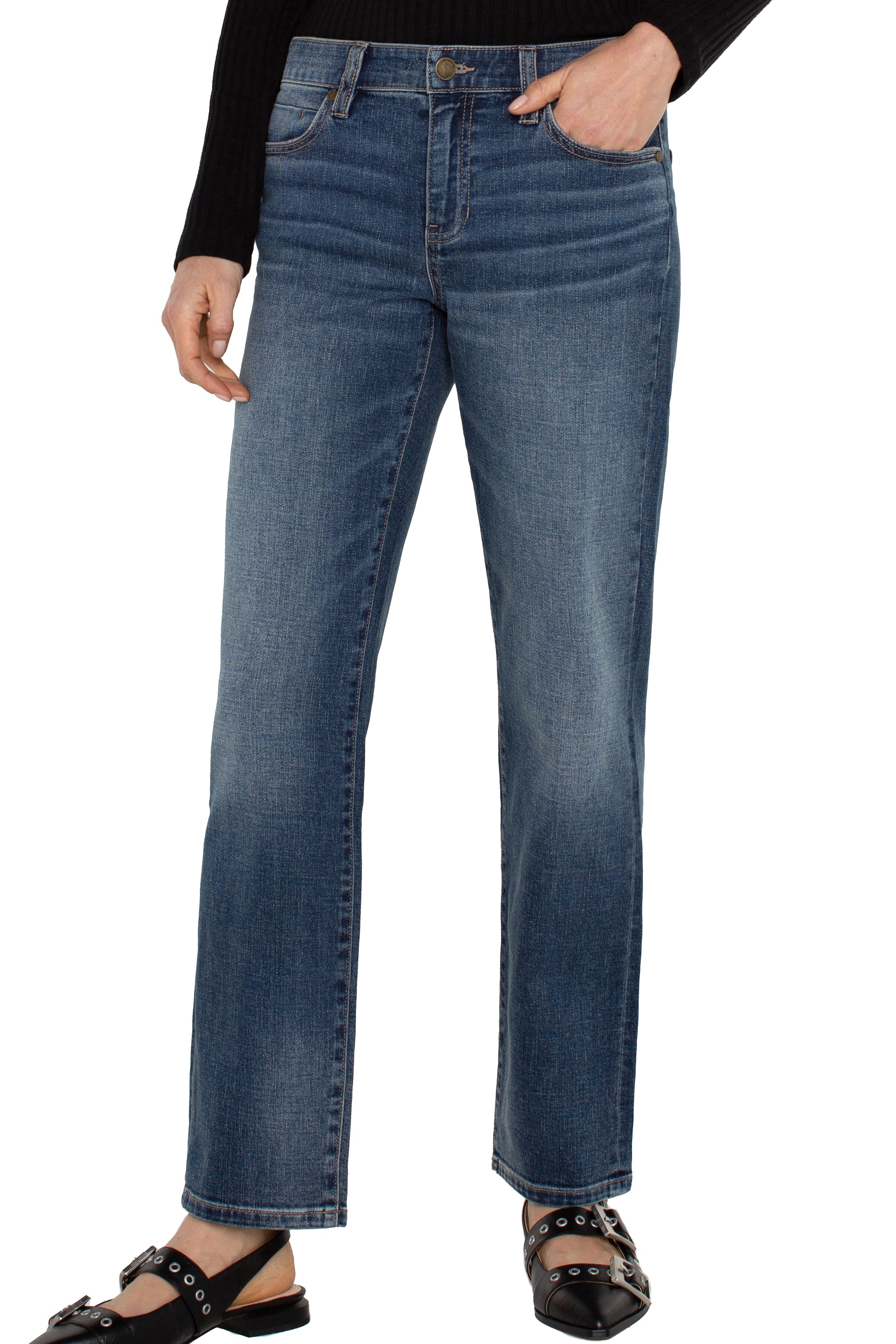 Liverpool Kennedy Straight 30" inseam at ooh la la! in Grapevine TX 76051