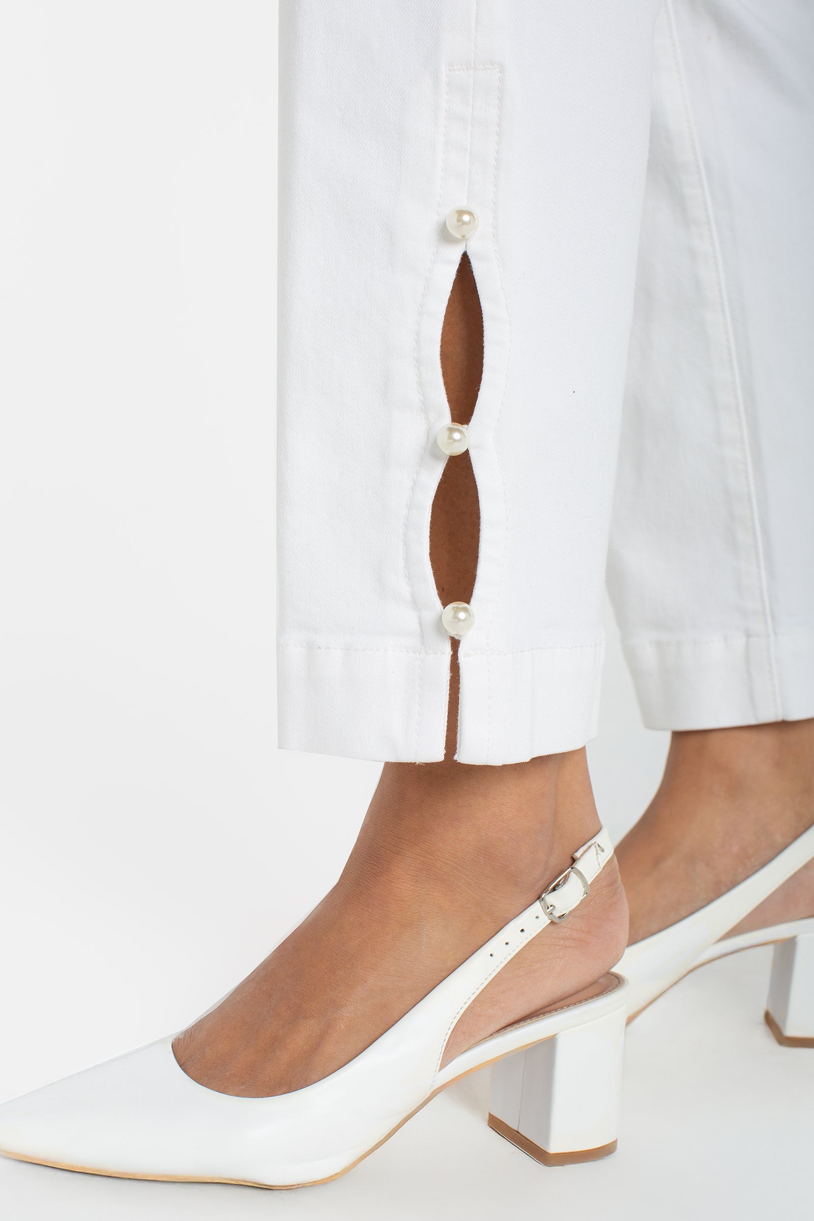 Liverpool Kennedy Crop Straight Jeans with Pearl Trim at Ooh La La! in Grapevine TX 76051