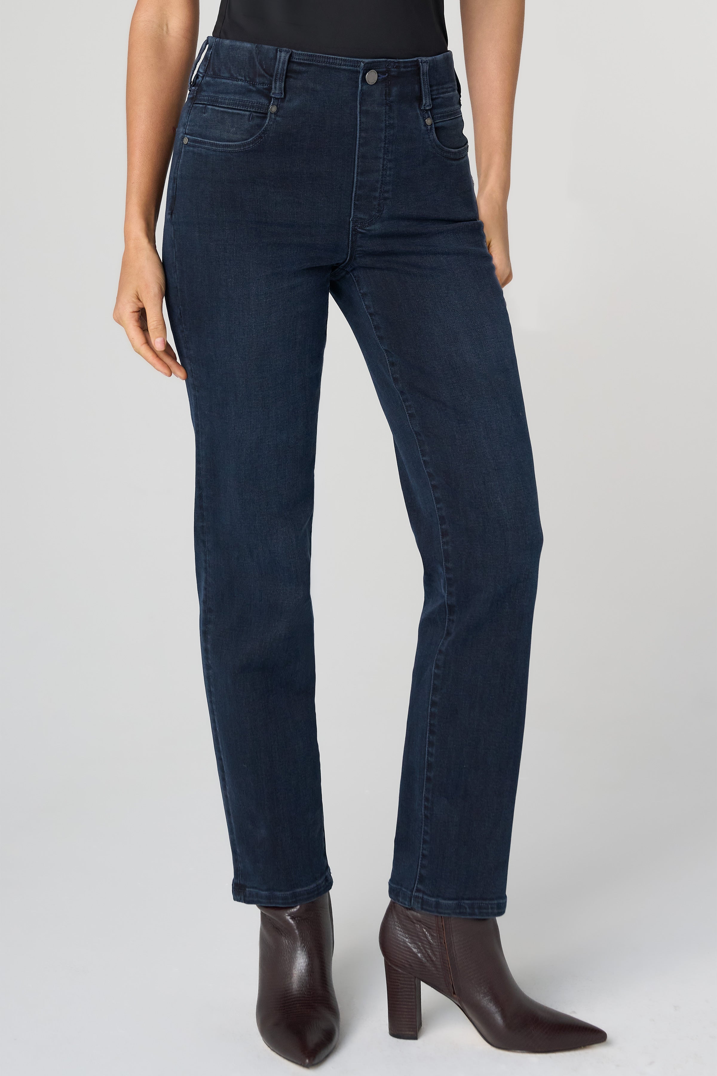 Liverpool Gia Glider® pull-on slim jean with 29" inseam in Raven Wing at ooh la la! in Grapevine TX 76051