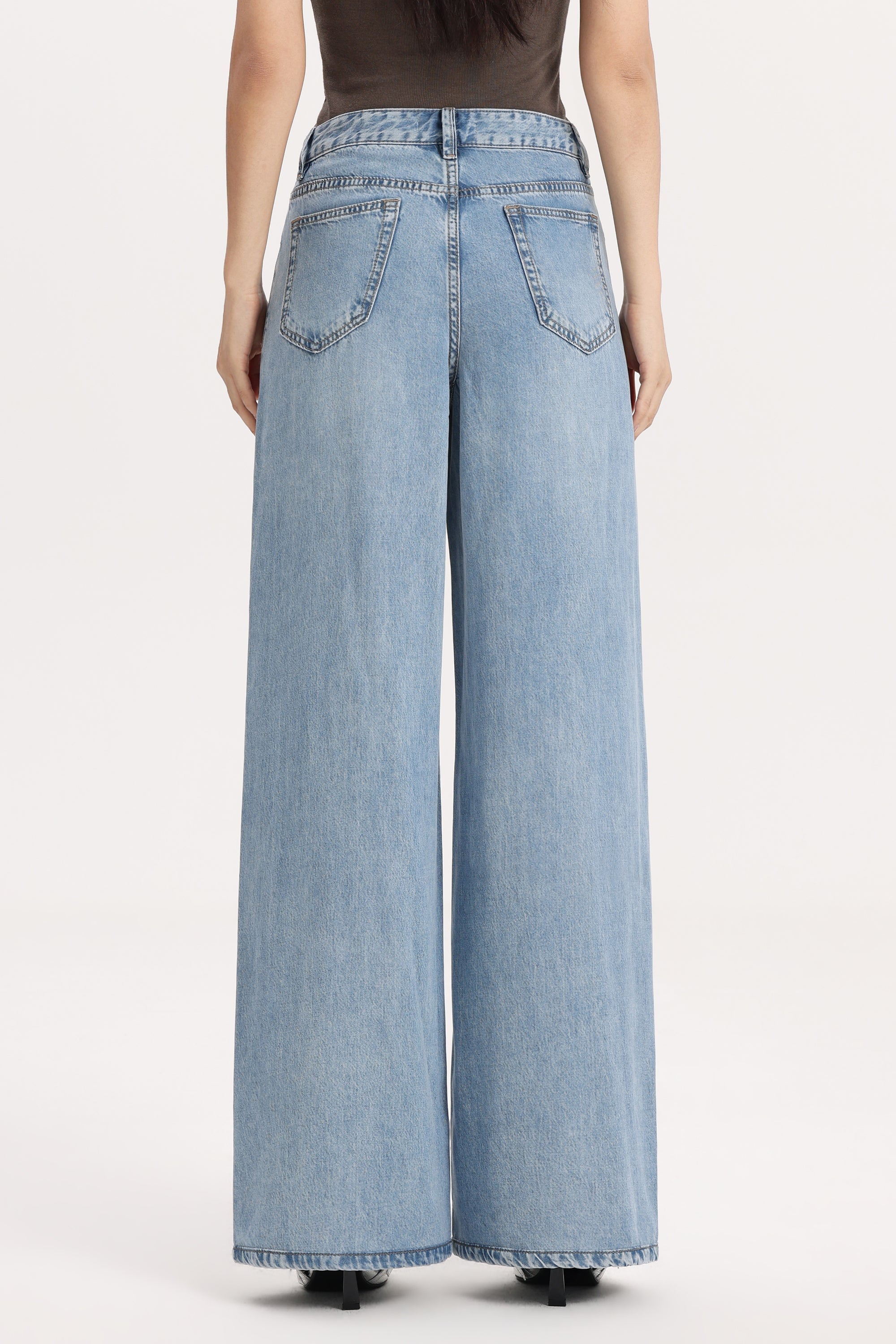 New York Super Light Weight Wide Leg Jeans at ooh la la! in Grapevine TX 76051