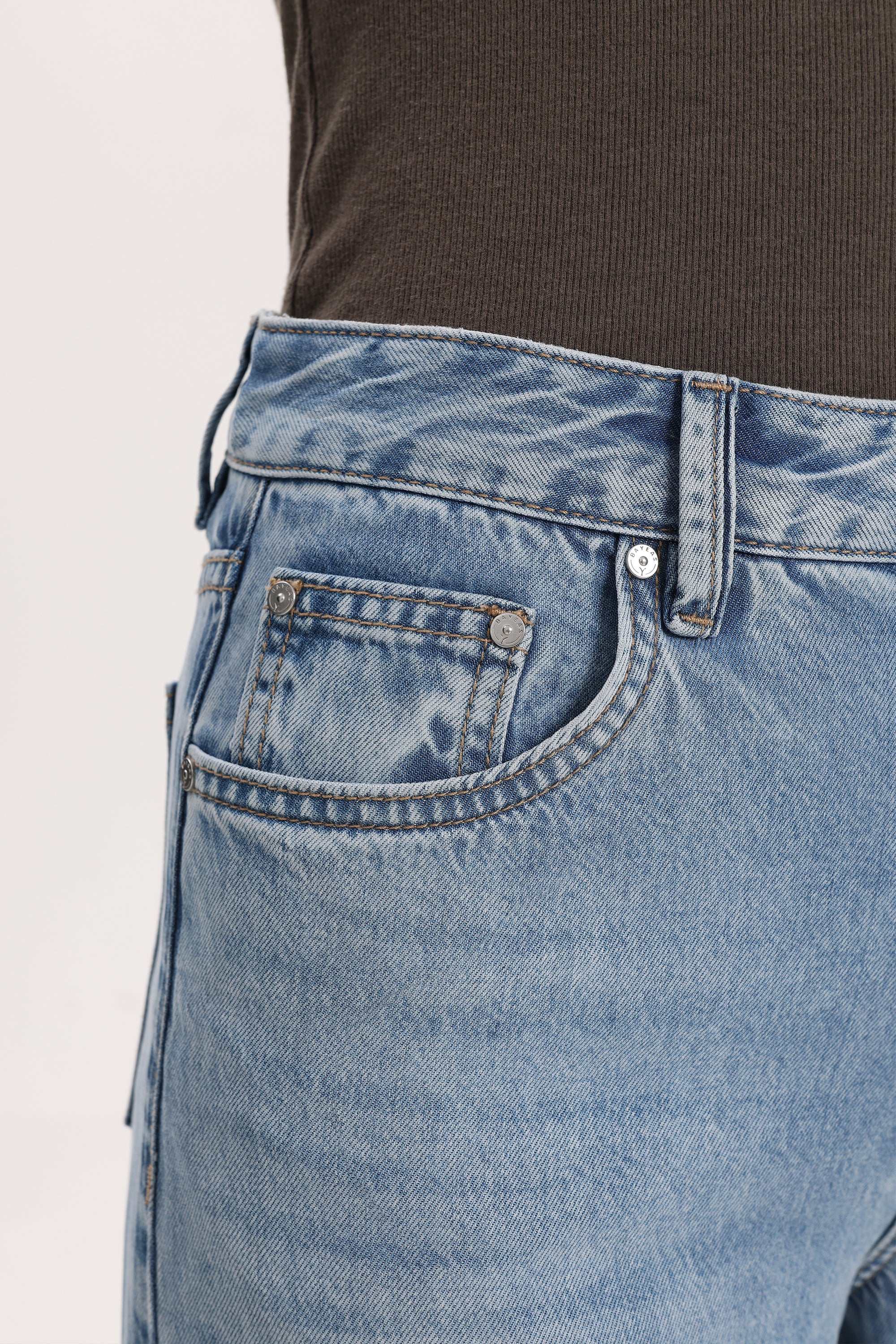 New York Super Light Weight Wide Leg Jeans at ooh la la! in Grapevine TX 76051